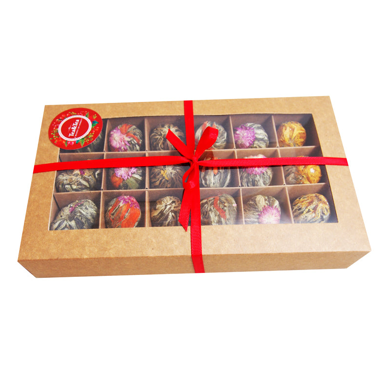 Zestaw 18 herbat kwitnących w pudełku